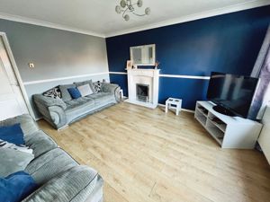Lounge- click for photo gallery